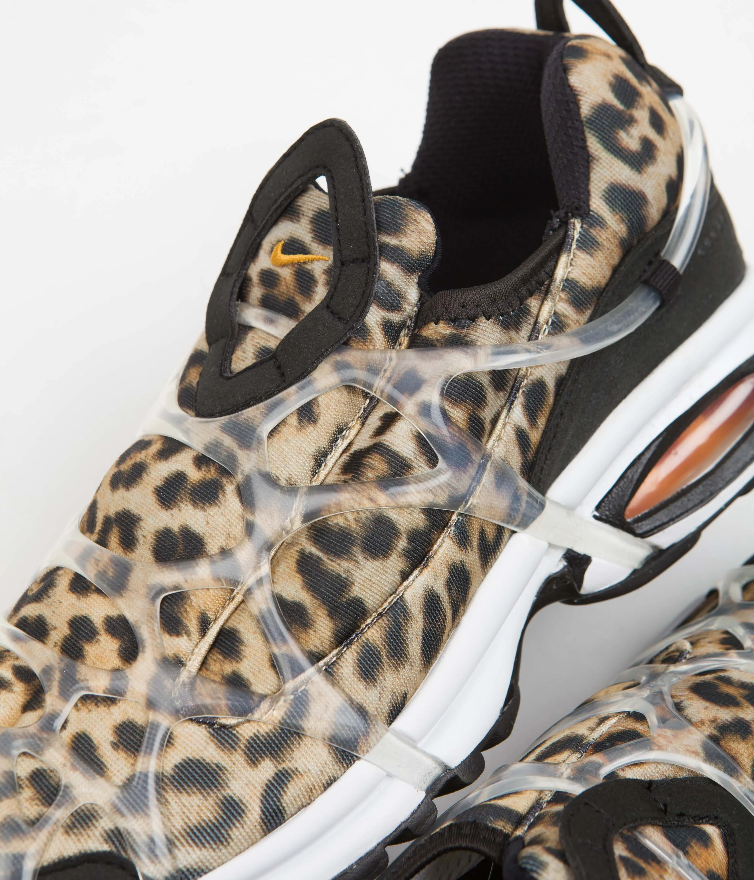 Nike Air Kukini Shoes - Black / Kumquat - Multi - White