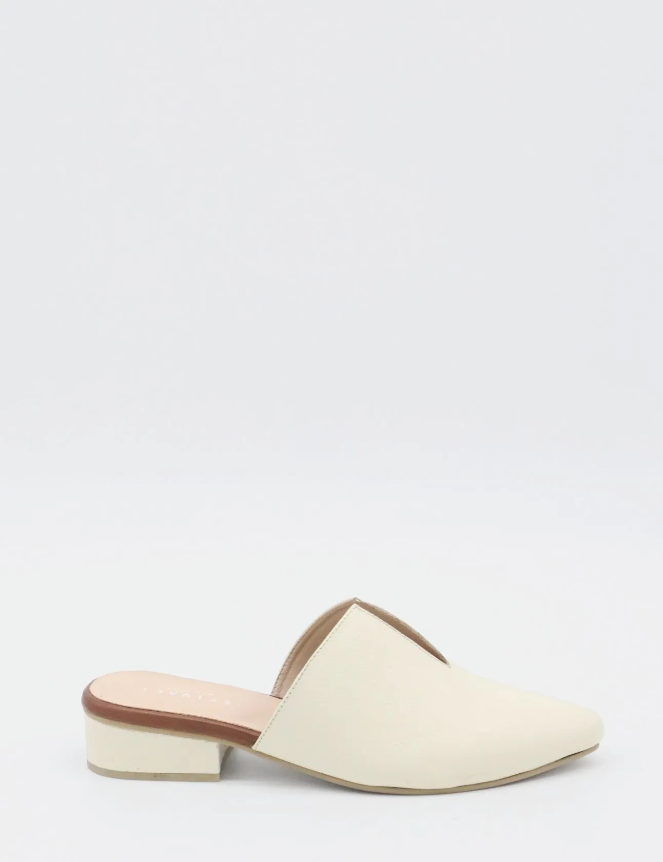 Pijao mules sandals in off white leather womens shoes