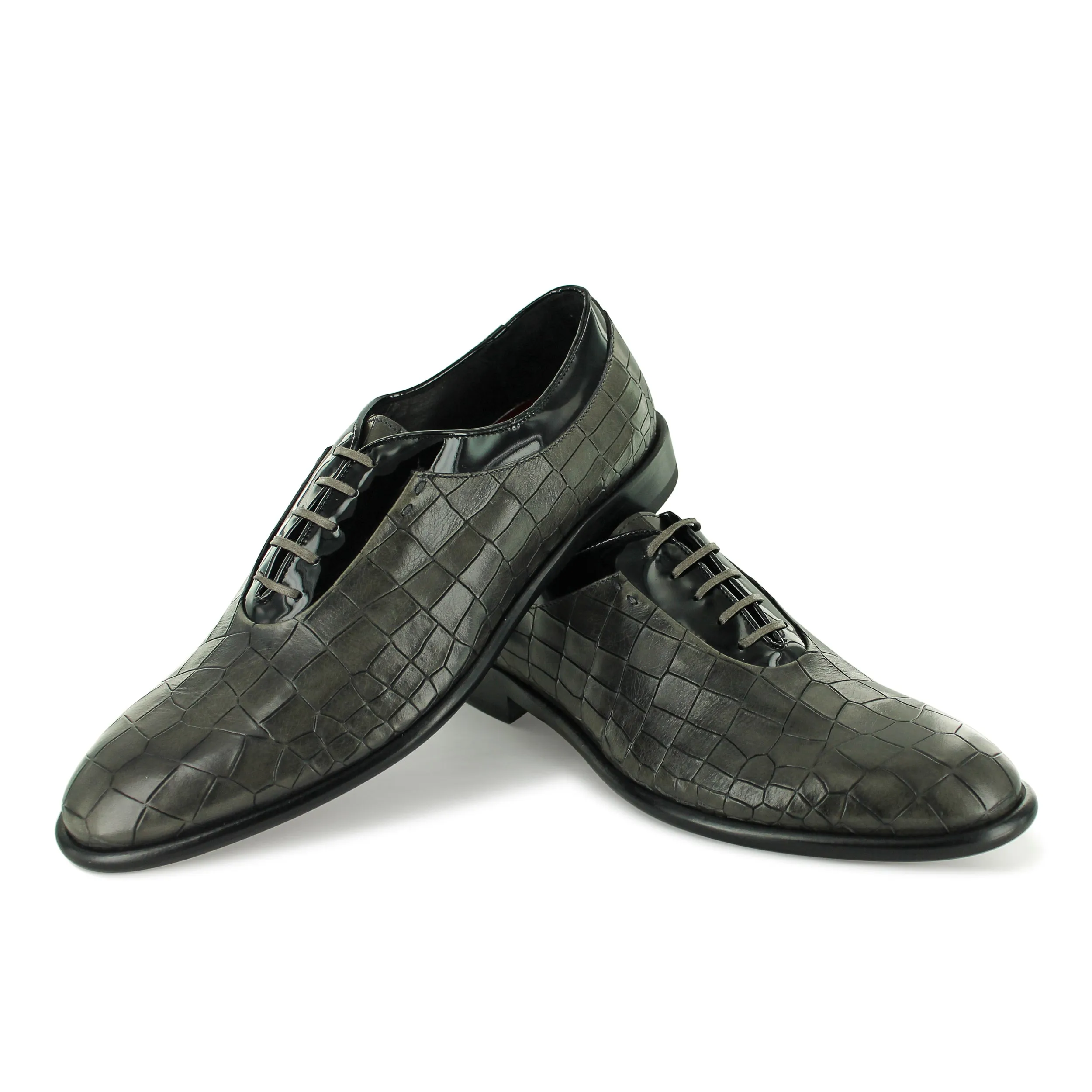 T2105 - Grey Moc Croc