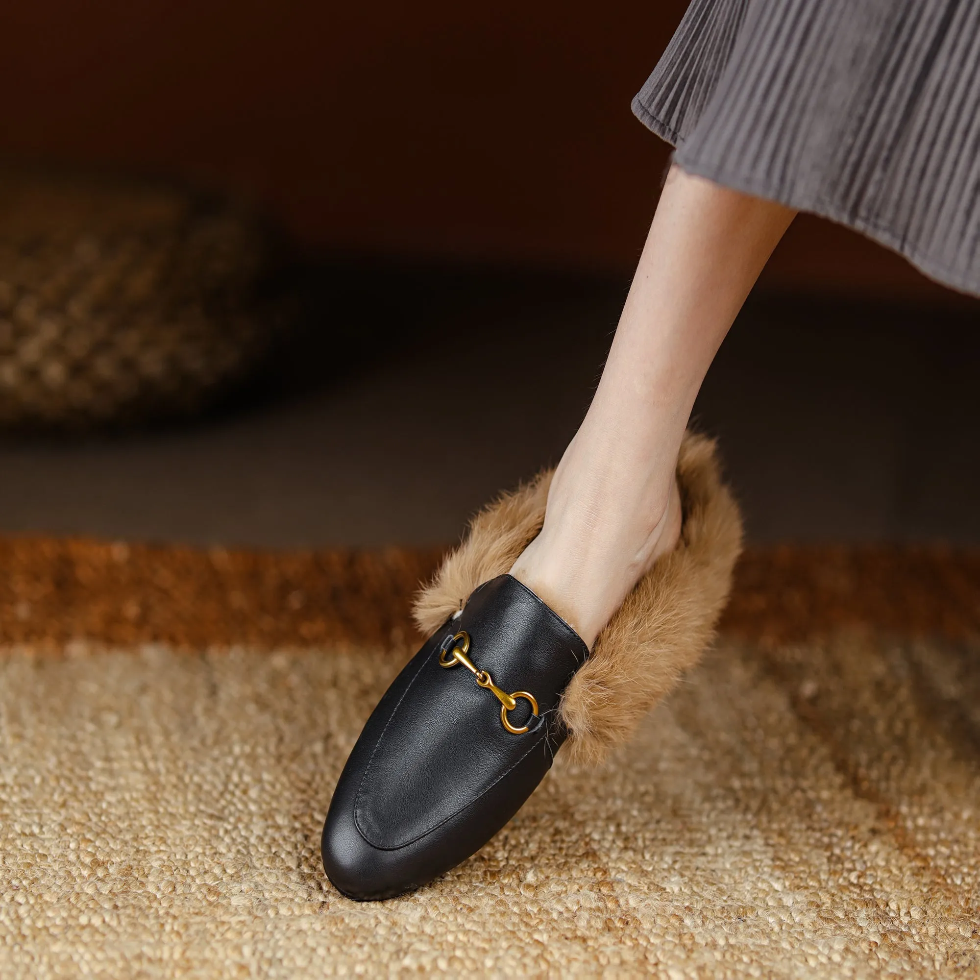 Women Leather Fur Flat Slippers Mules