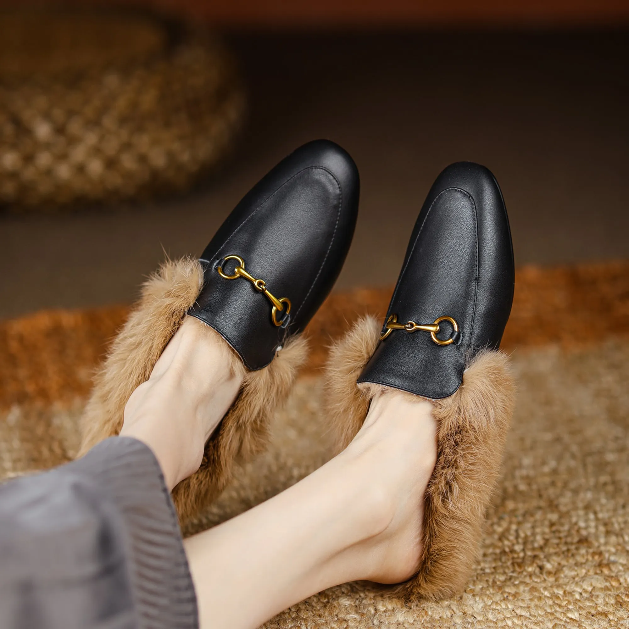 Women Leather Fur Flat Slippers Mules