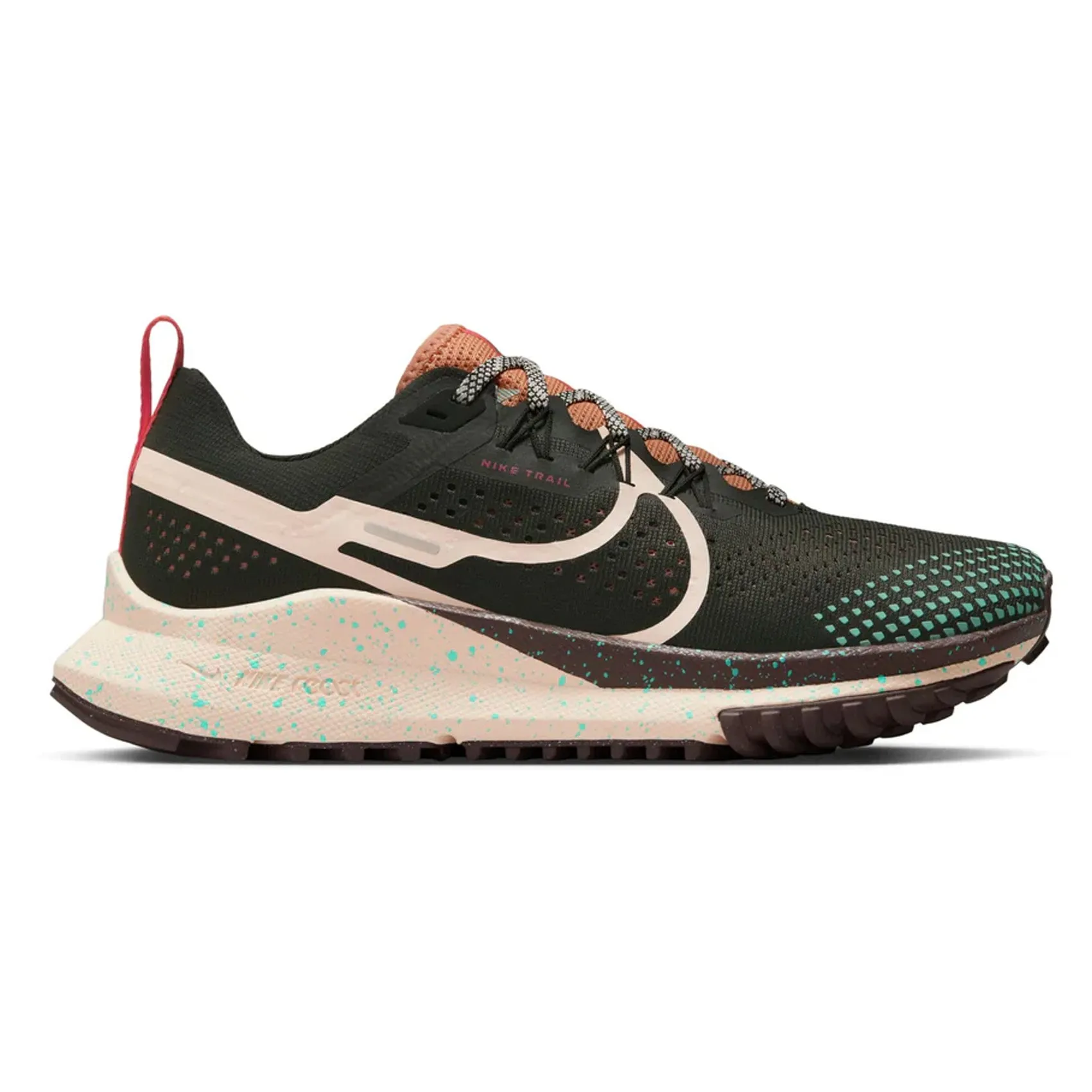 Womens Nike Pegasus Trail 4