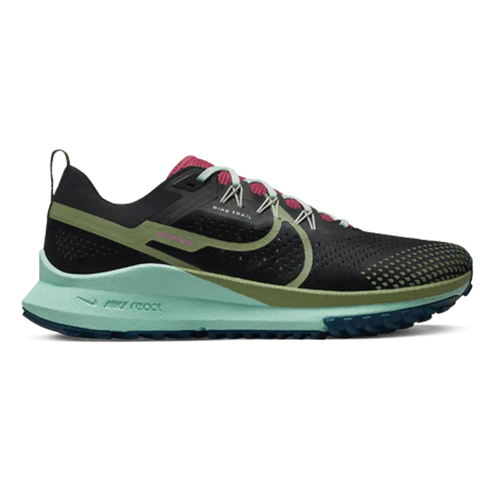 Womens Nike Pegasus Trail 4